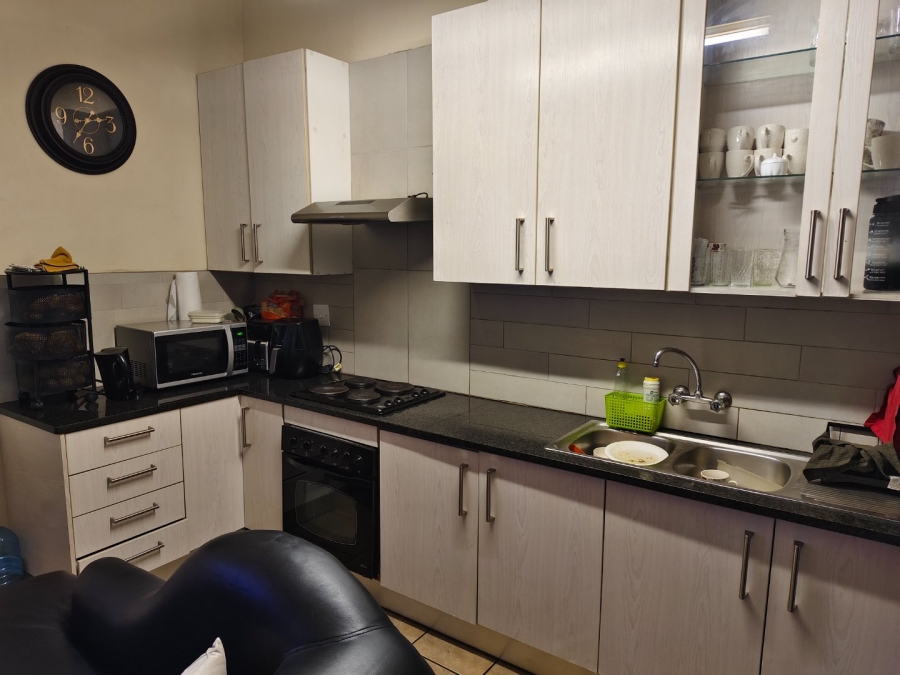  Bedroom Property for Sale in Paarl Central East Western Cape